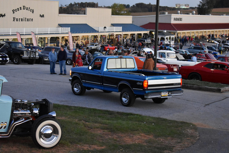 Illustration for article titled Car Show Season...